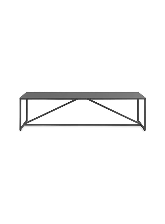 Table à café Strut Blu Dot : table moderne, structure acier et plateau bois. carbon
