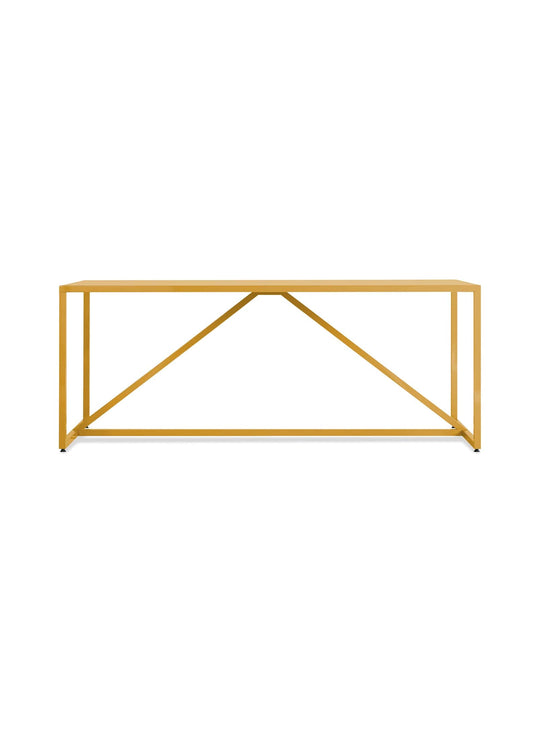 Table Blu Dot Strut : structure angulaire et allure architecturale. moutarde