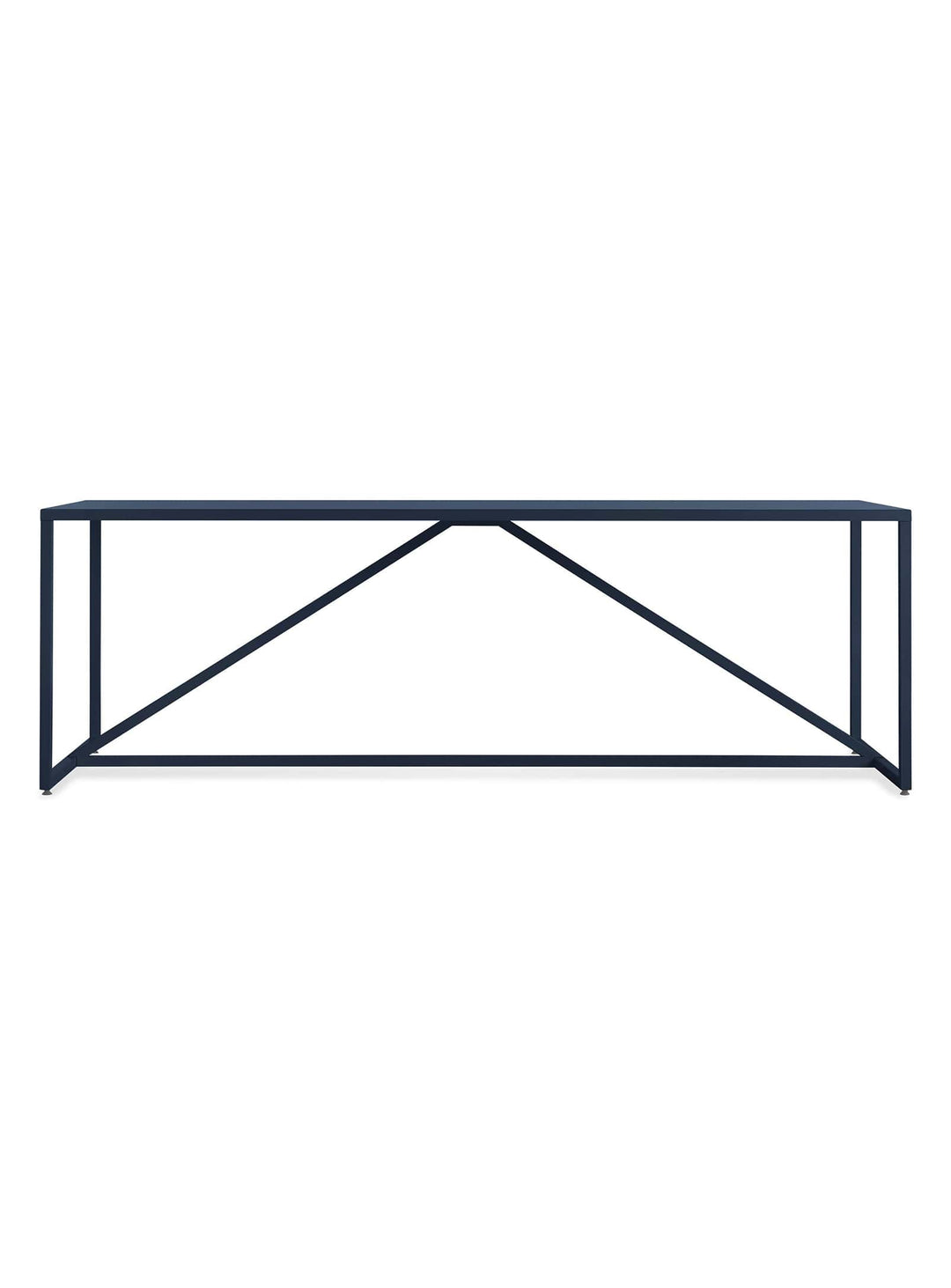 Table à dîner Strut Blu Dot : allure architecturale et confort visuel. bleu marine