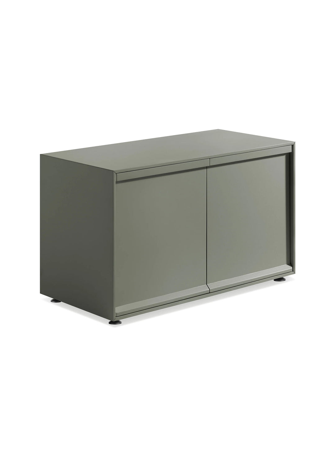 Buffet Superchoice de Blu Dot au design épuré avec 2 portes à fermeture douce et rangement discret. grey green