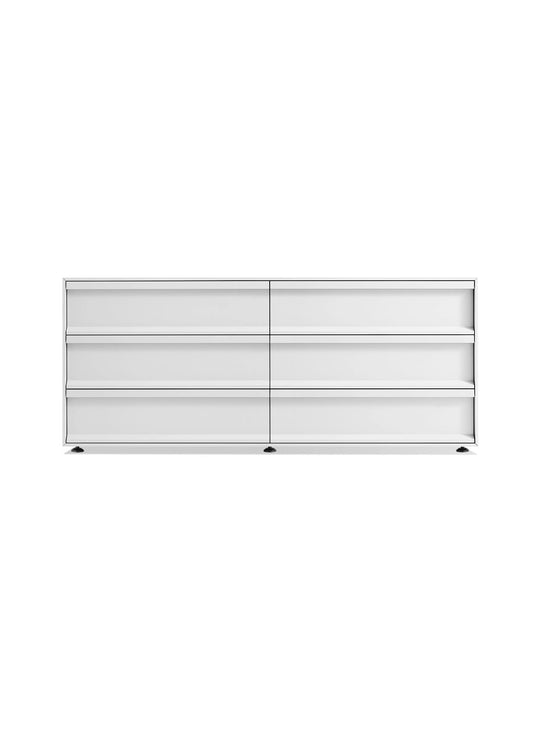 Commode Blu Dot Superchoice avec 6 tiroirs à fermeture douce pour un rangement pratique et élégant. blanc
