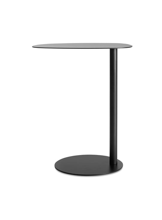 Table d'appoint Swole Blu Dot, une table en acier au caractère affirmé pour votre intérieur. noir