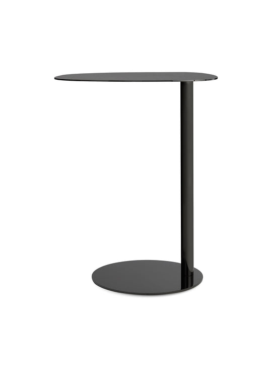 Découvrez la table d'appoint Swole Blu Dot, un mobilier en acier robuste et raffiné. nickel noir
