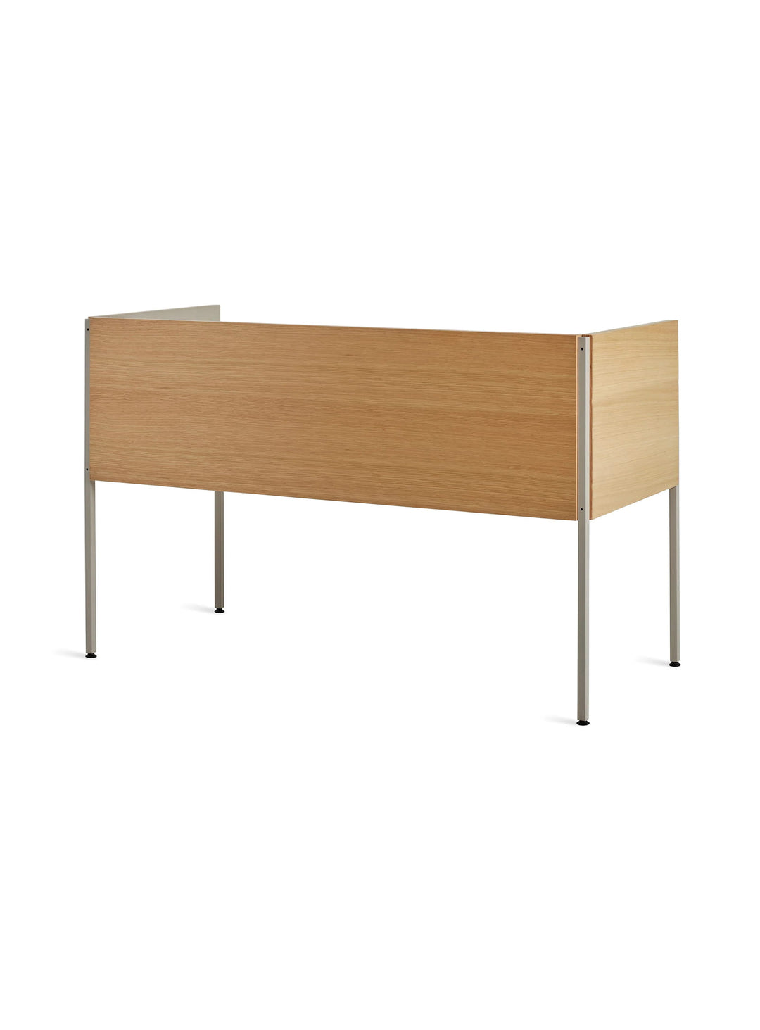 Bureau Blu Dot Tabloid au design contemporain, avec placage bois, linoléum et pieds fins en acier laqué. putty