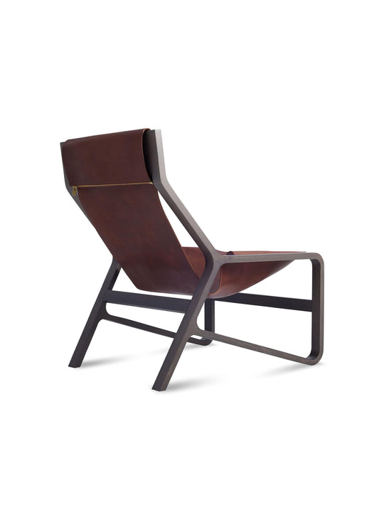 Toro Blu Dot : chaise lounge moderne, élégante et conçue pour durer. brun