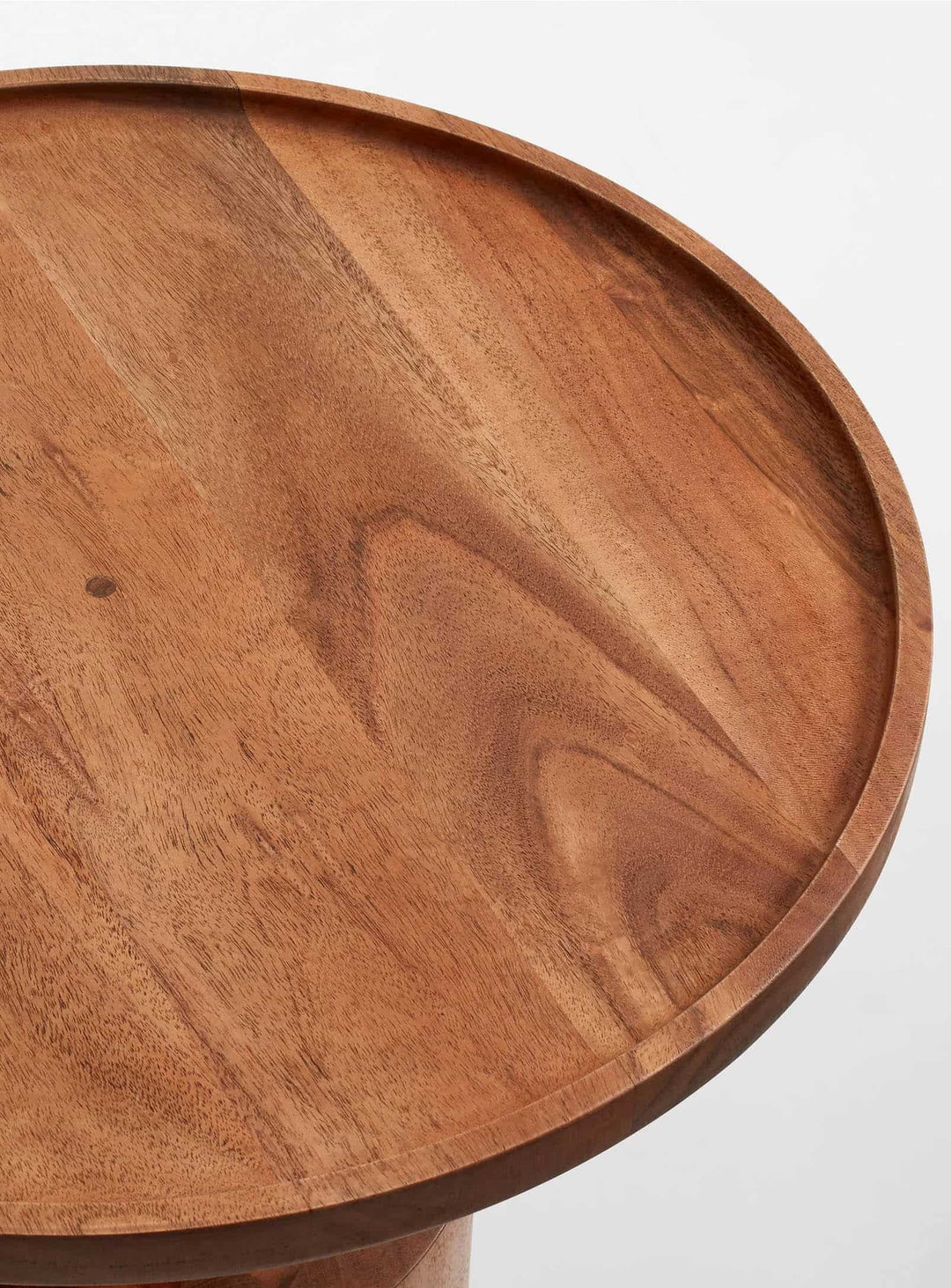 Table d’appoint Turn Blu Dot : une table design chaleureuse et pleine de caractère. grand