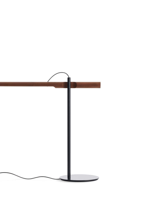 La lampe de table et de bureau Type A de Blu Dot : parfaite pour lecture et travail. Noir.