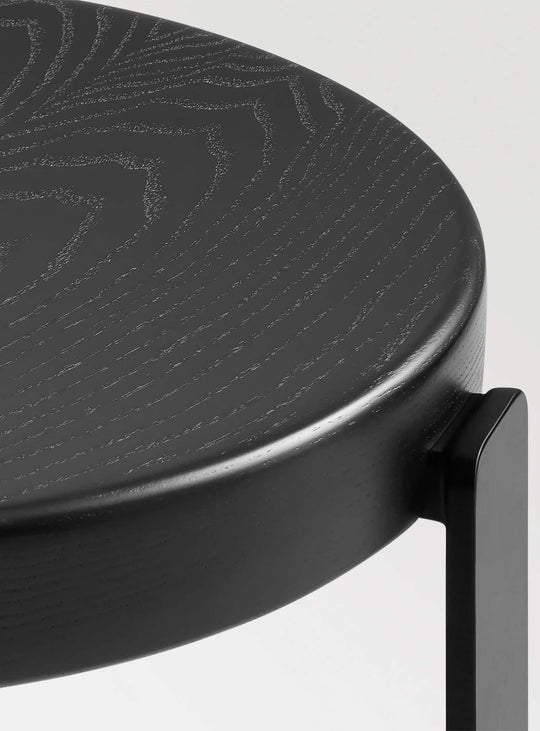 Tabouret Unit Blu Dot : design sobre et matériaux premium. oblivion