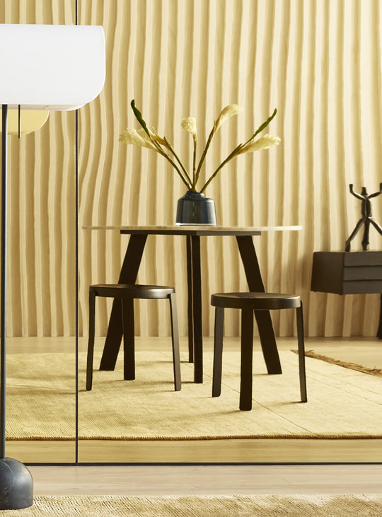Tabouret Unit Blu Dot : assise design pour salon ou cuisine. oblivion