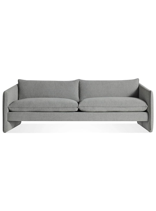 Sofa Blu Dot Softmore, canapé contemporain à l'élégance intemporelle. kvadrat guest grey blue