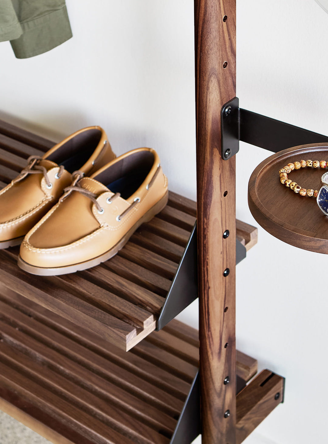 Branch Accessories<br> Slatted shelf 