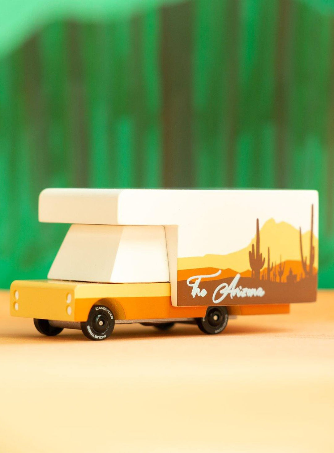 Arizona RV Candylab, jouet rétro stimulant imagination et esprit d’aventure.