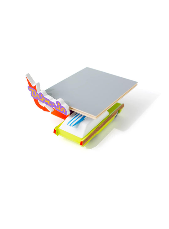 Drive-in Candylab, accessoire vintage parfait pour recréer l’ambiance néons rétro.