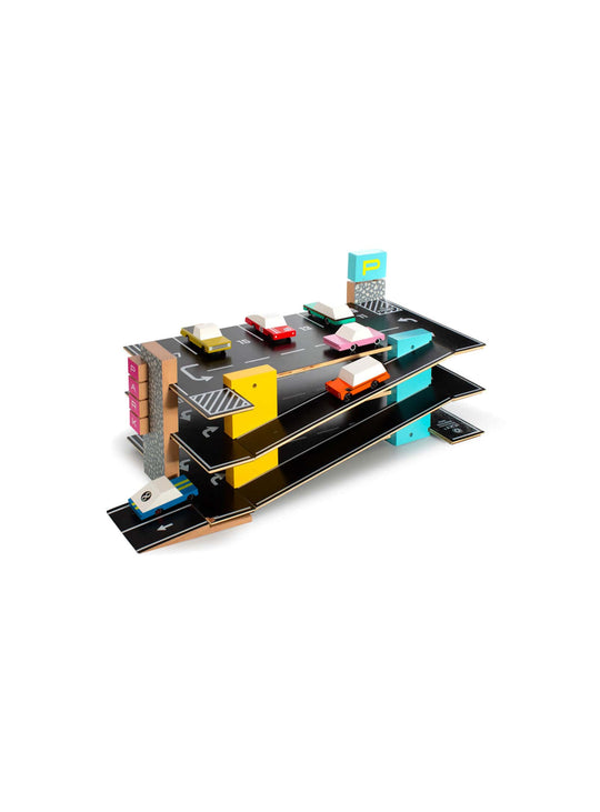 Garage en bois Candylab, accessoire parfait pour organiser et exposer votre collection.