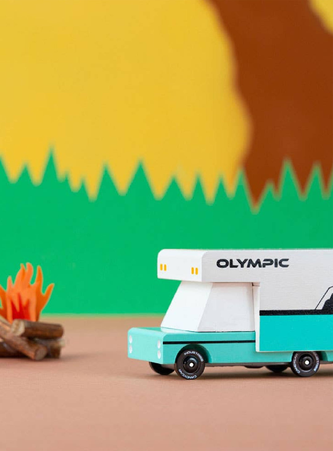 Olympic RV Candylab, hommage aux véhicules américains classiques.