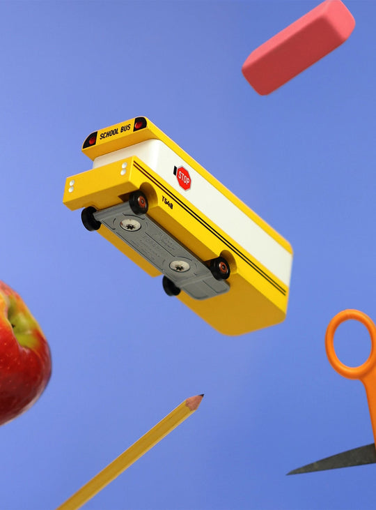Bus scolaire Candylab, jouet robuste qui transporte vers de nouvelles découvertes.