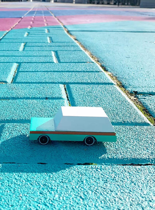 Wagon Candylab, mini voiture rétro de 3 pouces inspirée de la mythique Woodie.