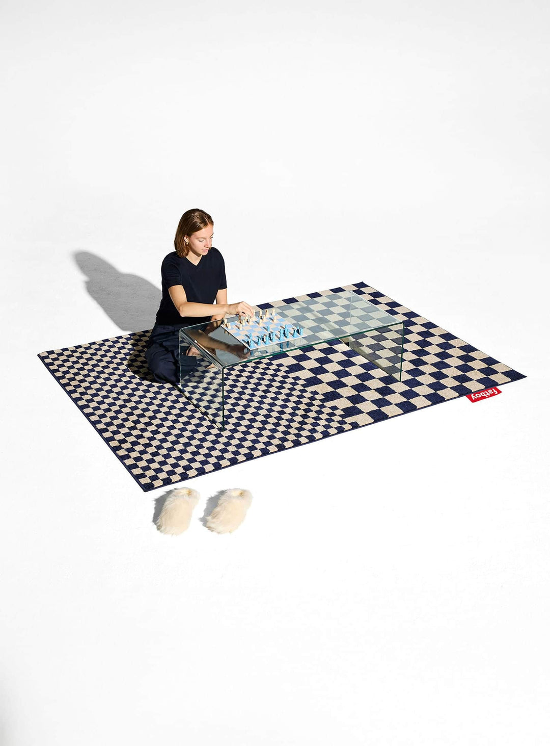 Tapis décoratif Fatboy Square Affair : contraste équilibré et style contemporain affirmé.