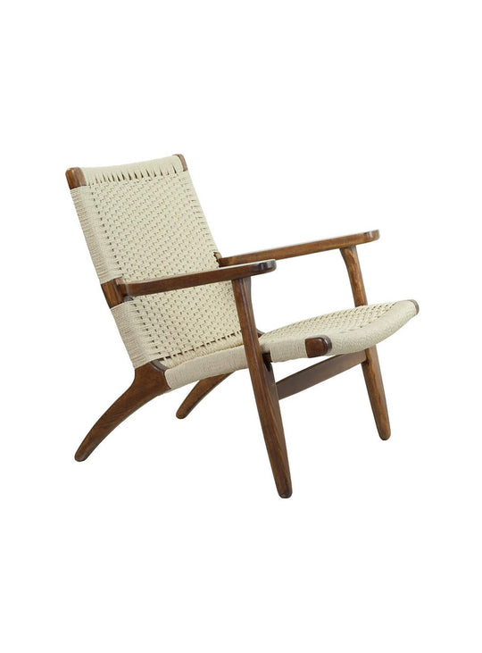 Fauteuil Cavo, design authentique pour moments de détente absolue. noyer