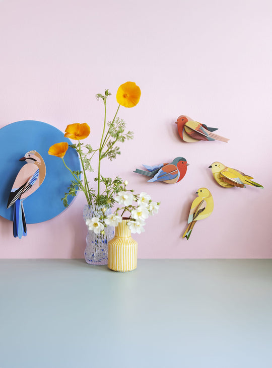 Studio Roof : petit oiseau 3D poétique, fait de carton recyclé.