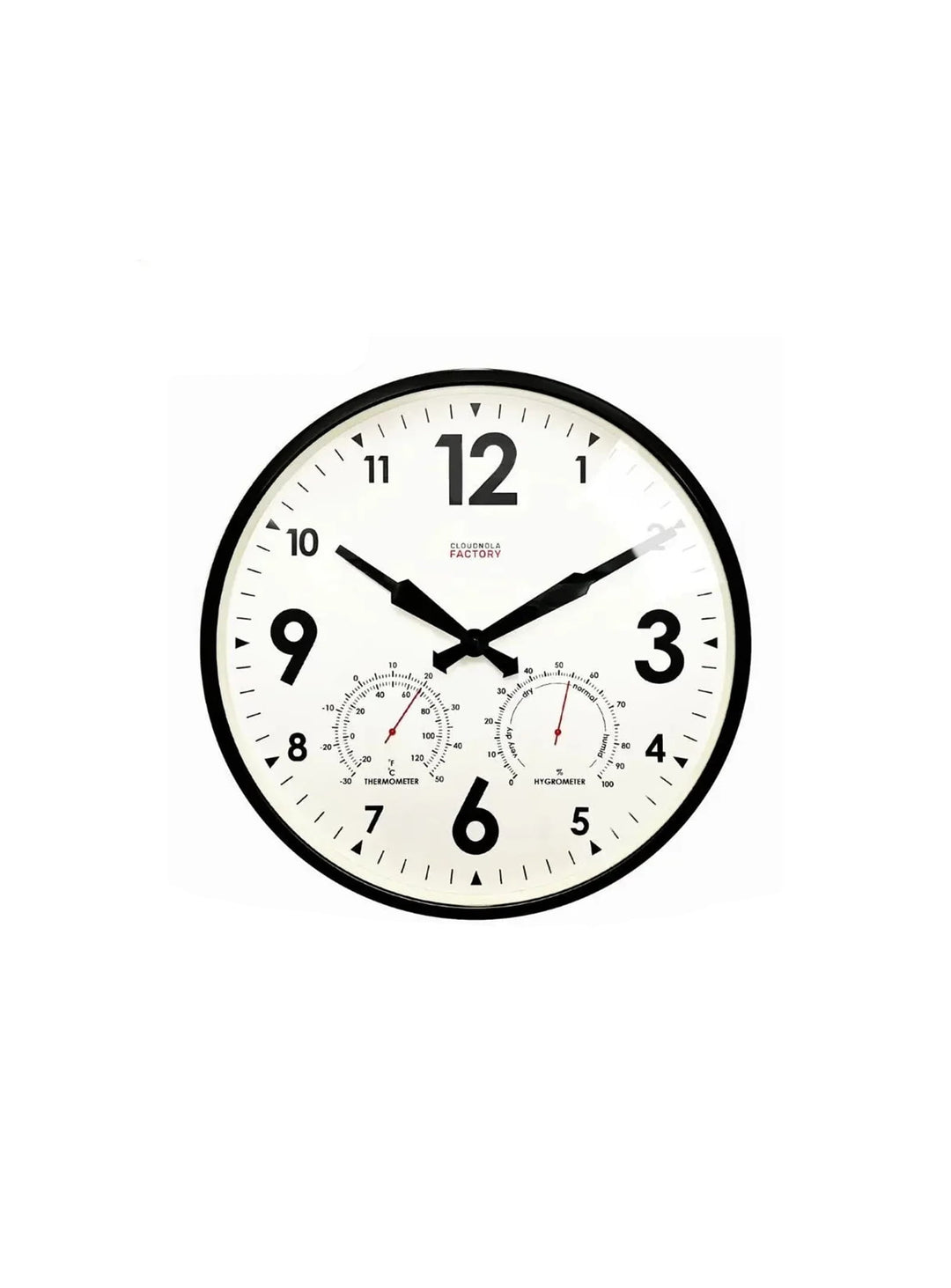 Horloge d’extérieur Cloudnola Factory : une horloge 45 cm résistante aux intempéries avec thermomètre intégré.