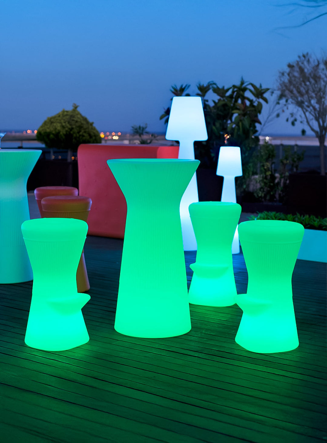 Tabouret de bar Corfu LED Newgarden : tabouret extérieur lumineux, design moderne.