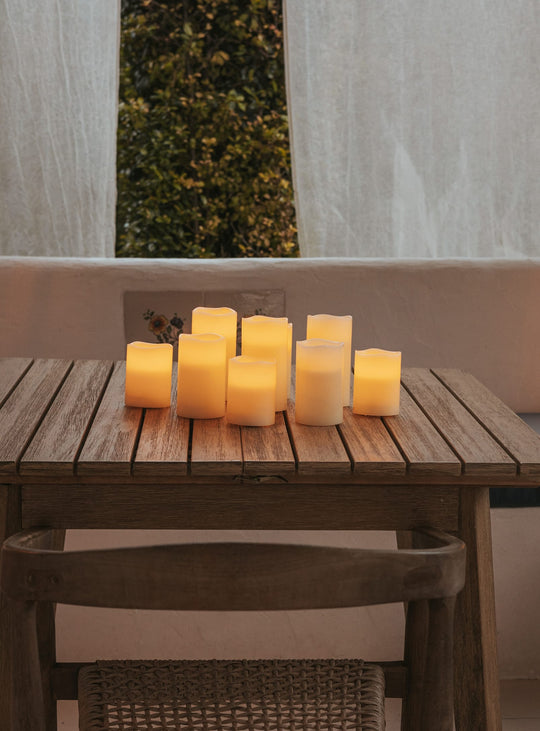 Bougie sans flamme Dolo 3 mèches Newgarden : bougie design, effet flamme naturel.