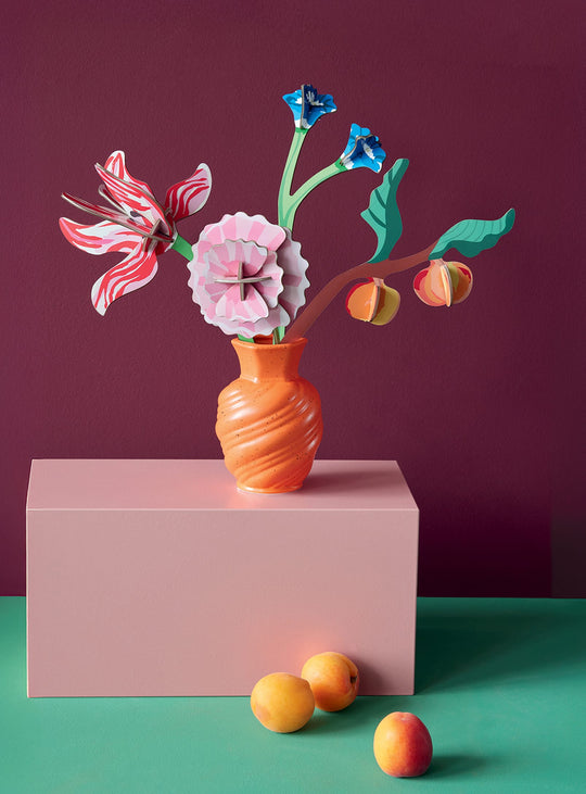 Bouquet en carton Dutch Masters de Studio Roof, design et écologie.