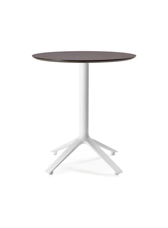 Découvrez la table bistrot EEX TOOU Design, avec plateau en bois et piètement design. noyer