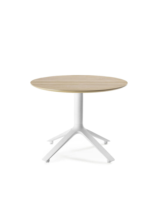 Table d'appoint ronde EEX TOOU Design, avec plateau en bois pour un style moderne et élégant. naturel
