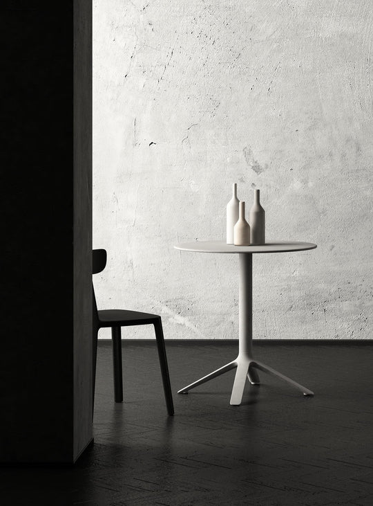Table bistrot ronde 2 places EEX TOOU Design, un mobilier design pour un usage quotidien. gris clair