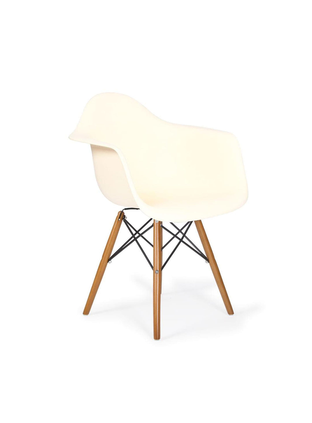 Chaise à dîner Nüspace Eiffel DAW, parfaite pour salle à manger ou bureau. creme