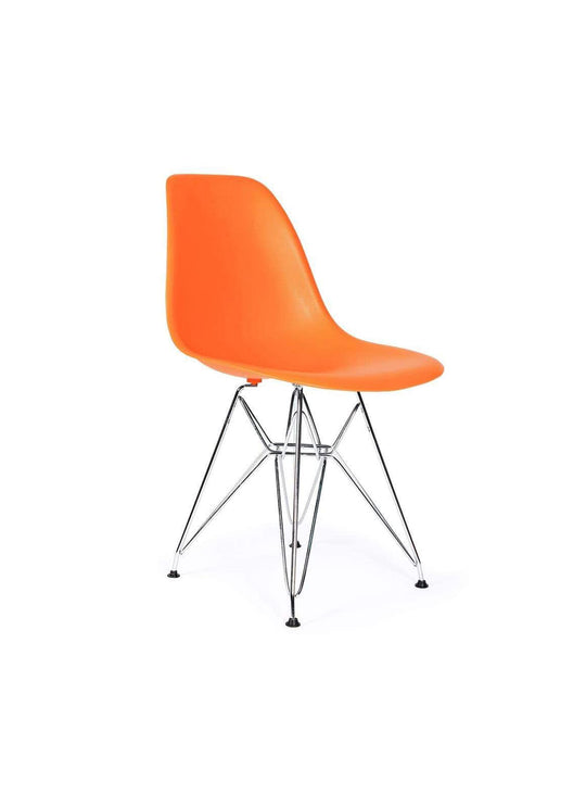 Misez sur la chaise Eiffel DSR Nüspace pour un intérieur chic et moderne. orange
