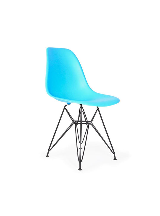 Modernisez votre salle à manger avec la chaise Eiffel DSR Nüspace. bleu aqua