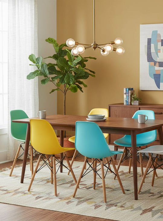 Chaise Eiffel DSW Nüspace : intemporelle, chic et confortable. jaune