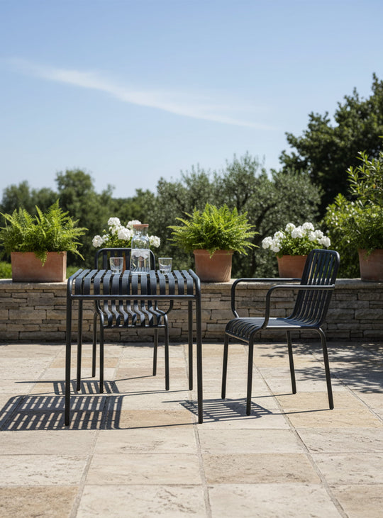 Enid chair with armrests<br> Set of 2 