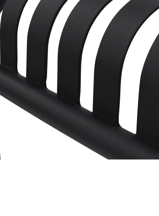 Table d'appoint Enid en acier : parfaite comme support ou repose-pied. noir