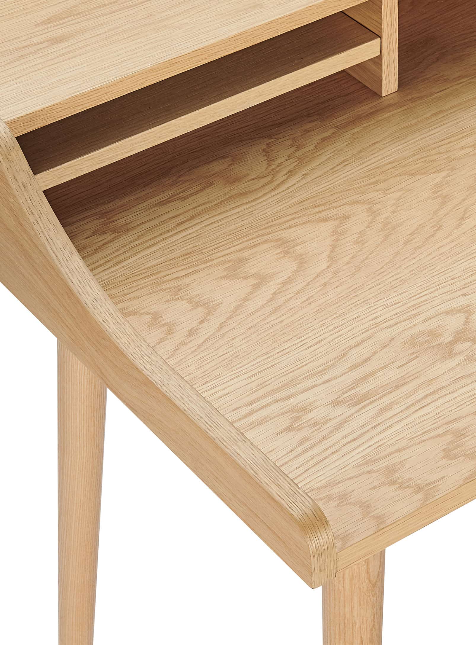 Flavio: Wooden desk with storage – Nüspace