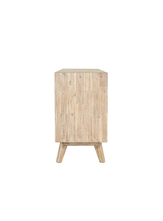 Buffet Gia avec trois tiroirs et espaces de rangement, style équilibré et fonctionnel.