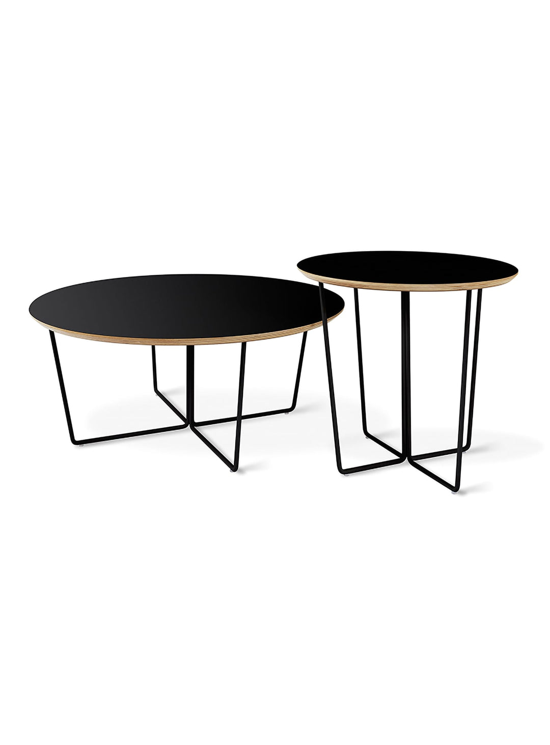 Table à café Array Gus* Modern, style moderne avec piètement géométrique. noir