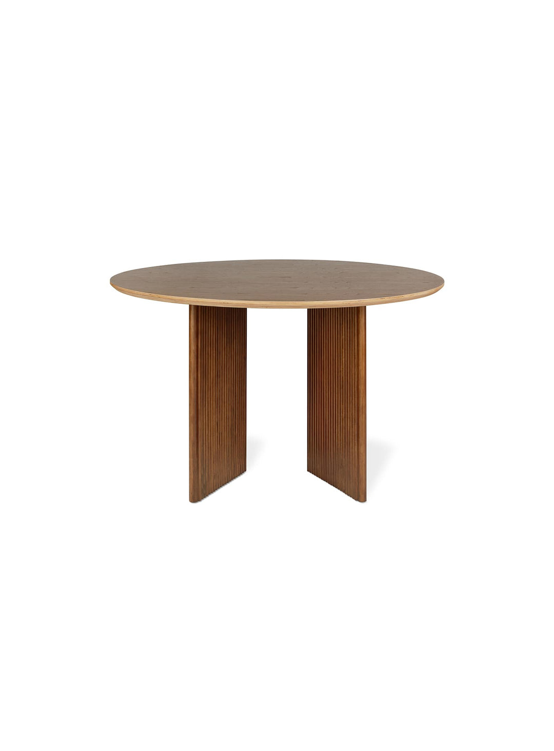 Gus* Modern Atwell, table ronde élégante au style mid-century revisité.