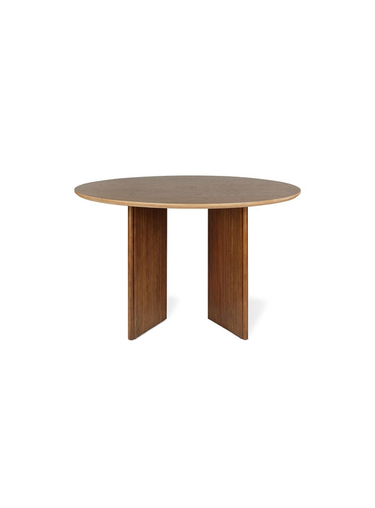 Gus* Modern Atwell, table ronde élégante au style mid-century revisité.