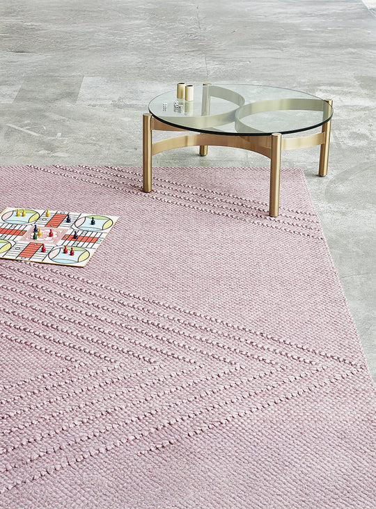 Tapis Avro Gus* Modern, parfait pour salon, entrée ou chambre. lilas
