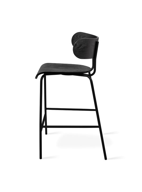 Tabouret de comptoir Gus* Modern, disponible en frêne, frêne noir ou noyer. frene noir