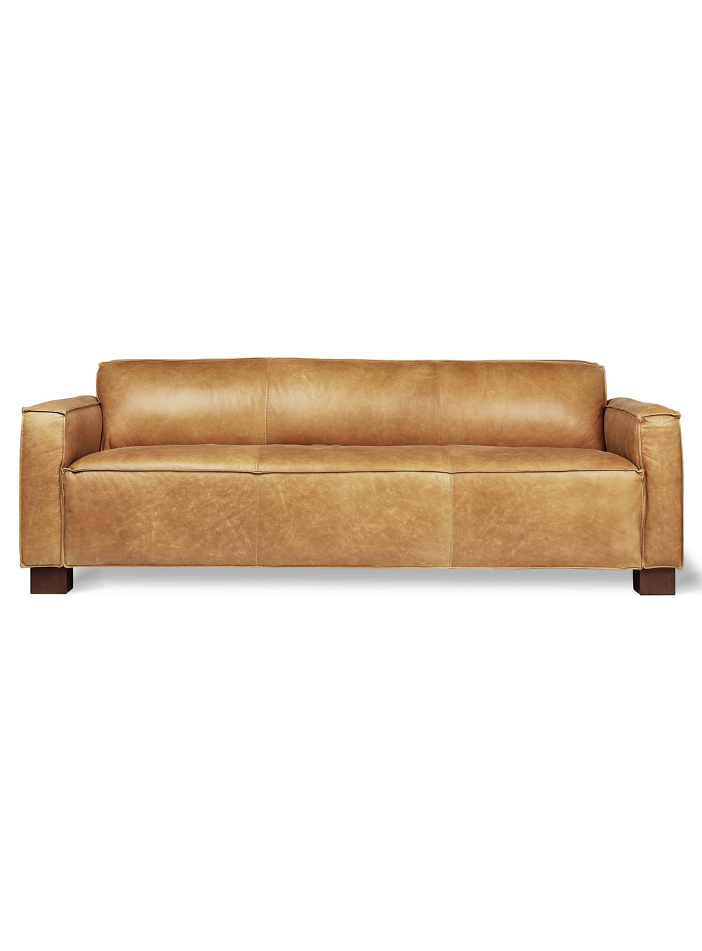 Élégance masculine et design traditionnel définissent le sofa Cabot de Gus* Modern. cuir canyon whiskey