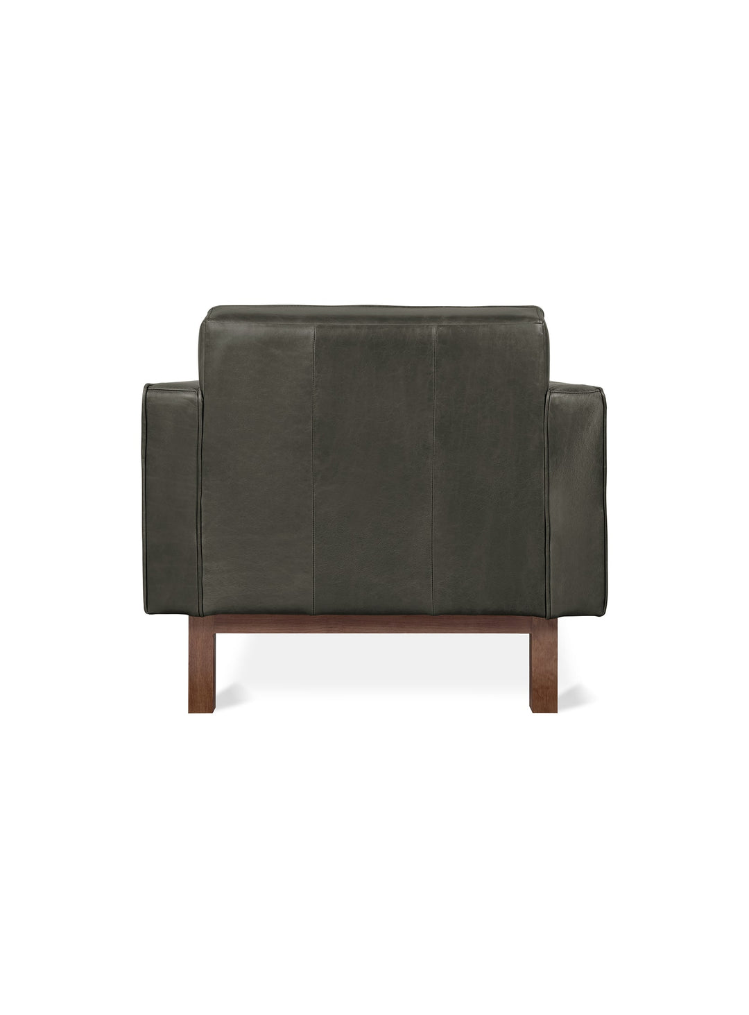 Le fauteuil Embassy de Gus* Modern : design intemporel et cuir de qualité. Cuir Tucson Char.
