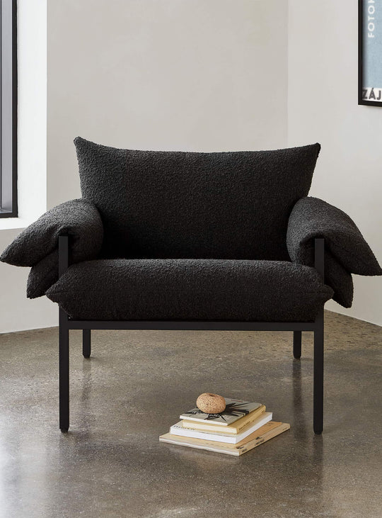 Gus* Modern Fulton : fauteuil moderne inspiré du style brésilien. node nocturne