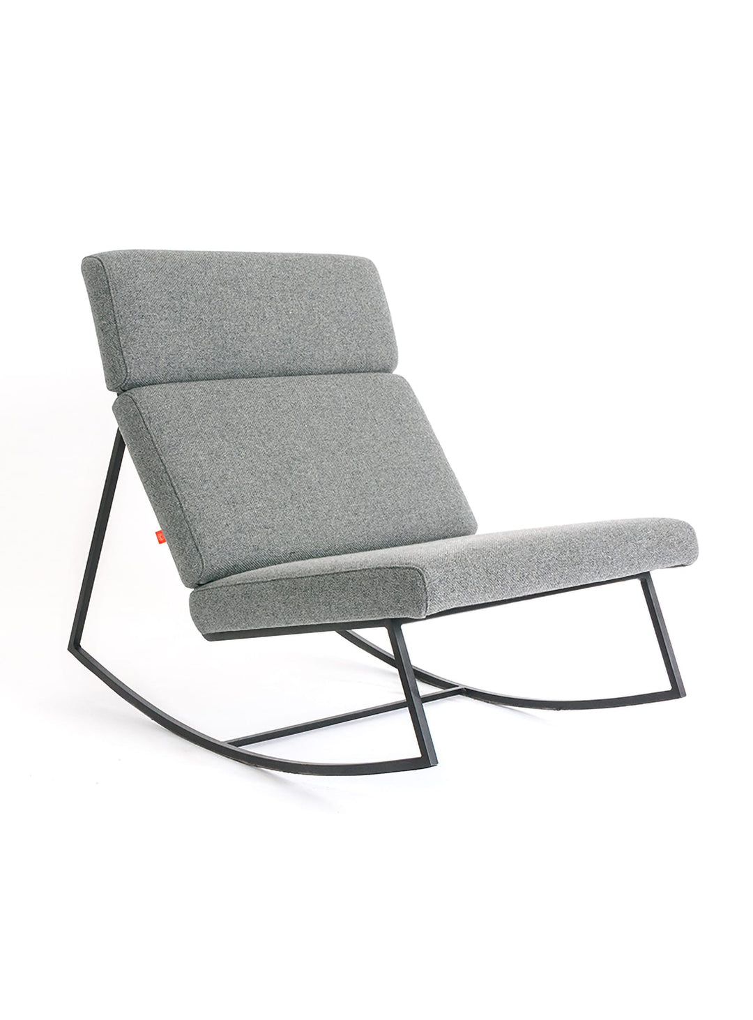Fauteuil berçant GT Rocker de Gus* Modern, design rétro chic et épuré. Andorra pewter