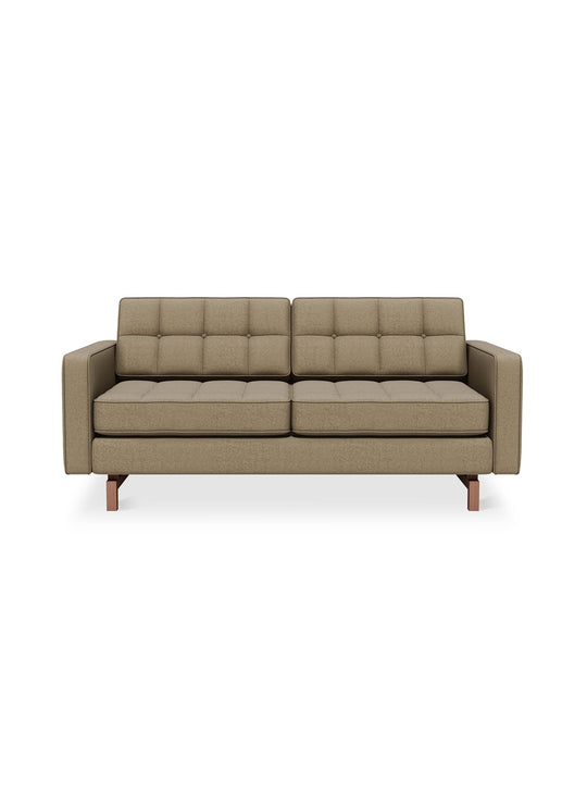 Sofa Gus* Modern Jane 2 Loft : un canapé compact au design aérien, disponible en plusieurs tissus et finitions. merino mocha