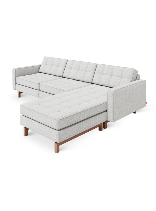Sofa bi-sectionnel Gus* Modern Jane 2 : un sectionnel élégant au style rétro modernisé et modulable à souhait. robarts sauble